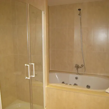 Hotel La Boroña